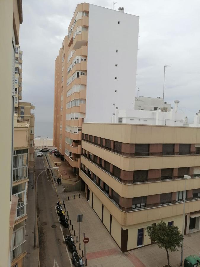 Keka En Playa La Victoria Con Ascensor Grupo Ac Gestion Apartment Cadiz Exterior photo